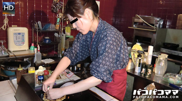 Pacopacomama 092410_198 Working Local Mother Okonomiyakis Landladys Edition